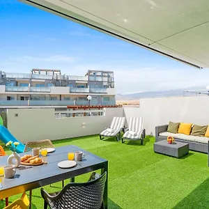 https://lady-hills-apt-la-tejita.in-canary-islands.com